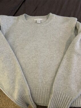 Design History Light Heather Gray Crewneck Sweater
